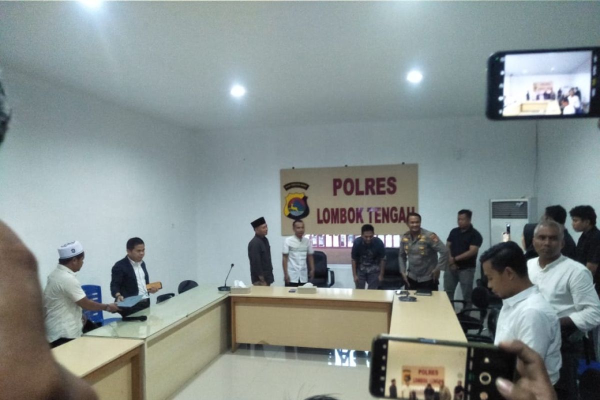 Puluhan jamaah umrah Lombok Tengah gagal berangkat, polisi lakukan mediasi