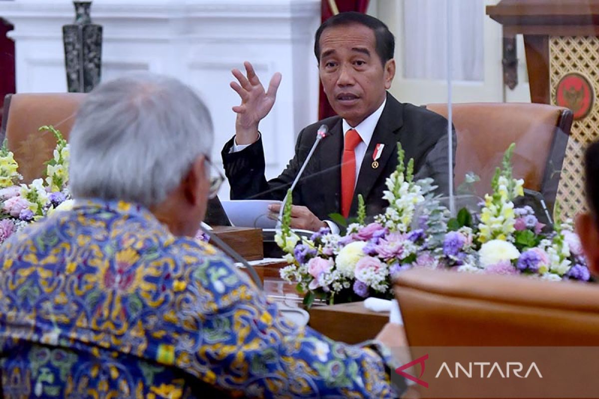 Jokowi perintahkan agar sekolah dan rumah sakit segera dibangun di IKN