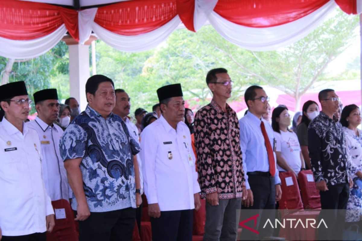 APP Sinar Mas wakafkan seribu Alquran dan gelar bazar 1.000 liter minyak goreng di Jambi