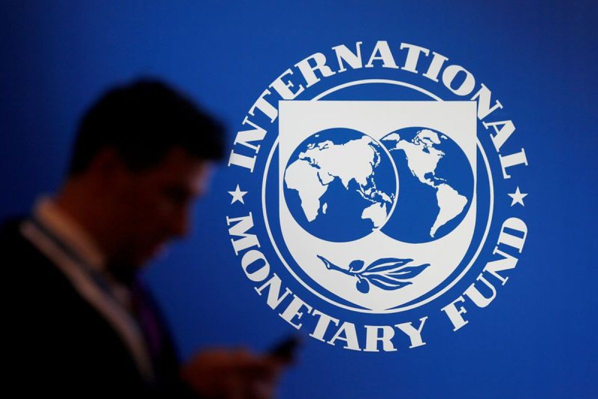 IMF proyeksikan China tumbuh 5,2 persen,  