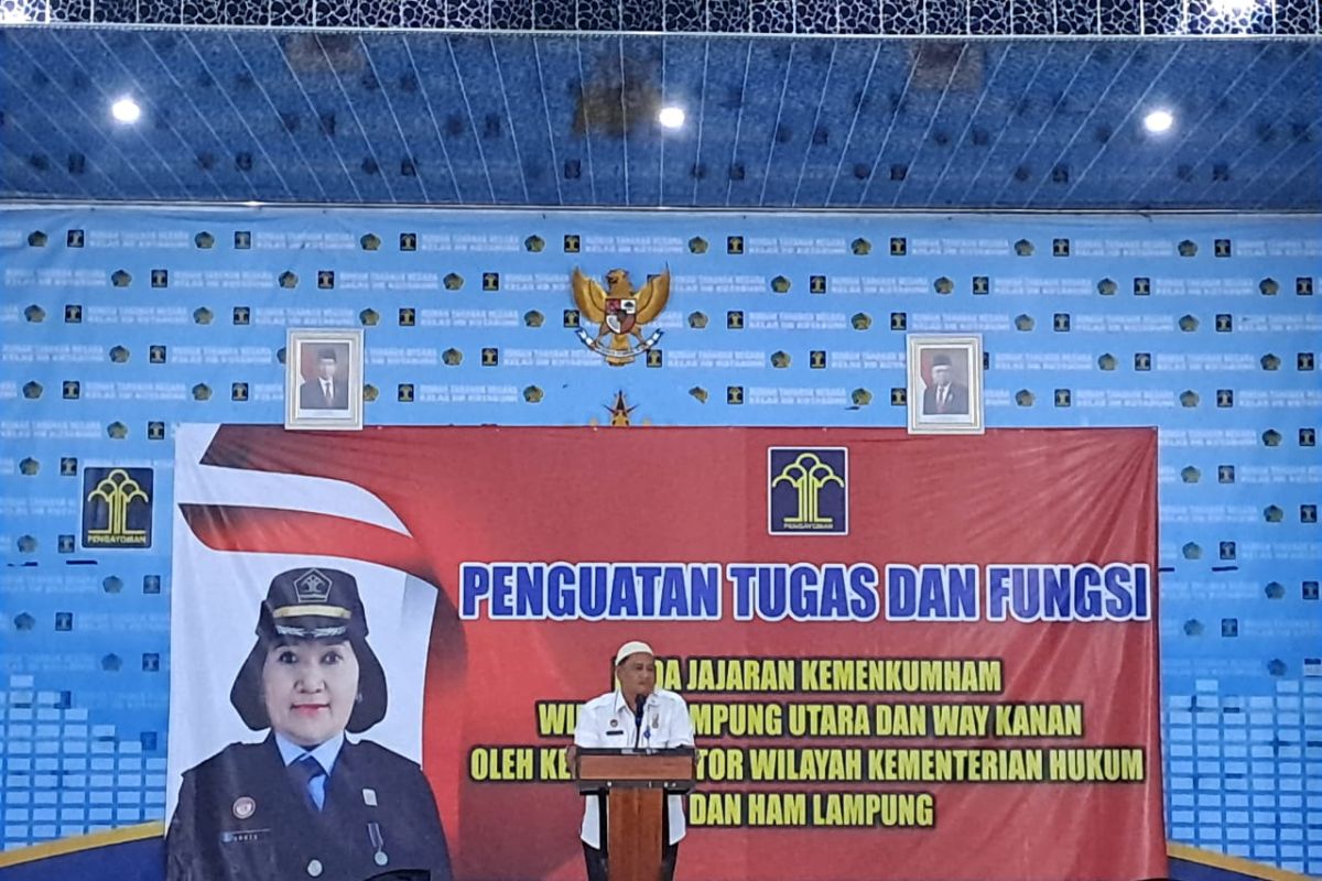 Petugas Rutan Kotabumi razia kamar hunian napi jelang Idul Fitri