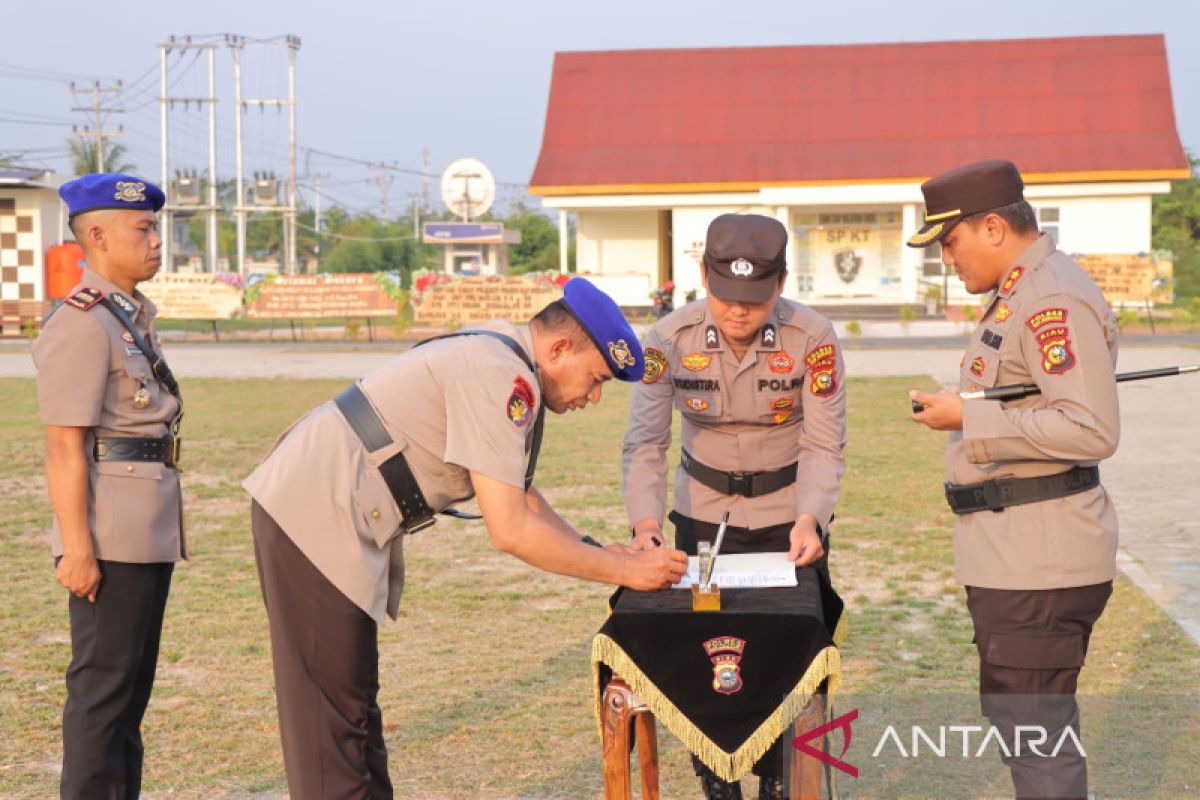 Satu perwira Polres Meranti laksanakan sertijab