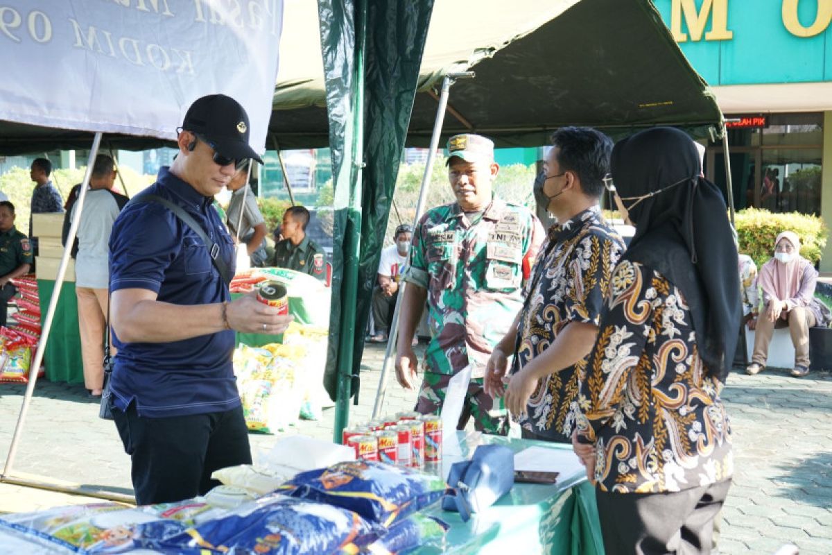 Kodim Tarakan gelar pasar murah Ramadhan membantu kebutuhan warga