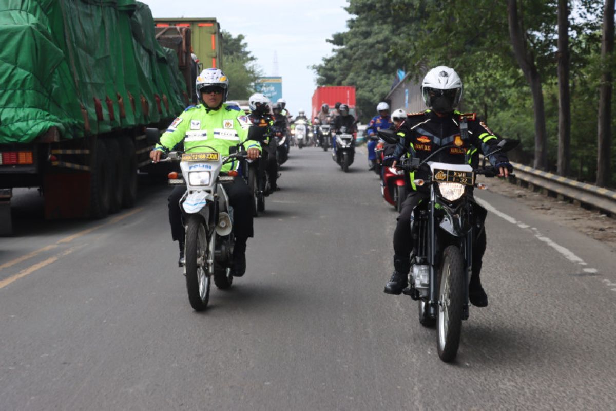 Polda Banten tetapkan pembatasan kendaraan barang di jalur arteri Banten mulai 17 April