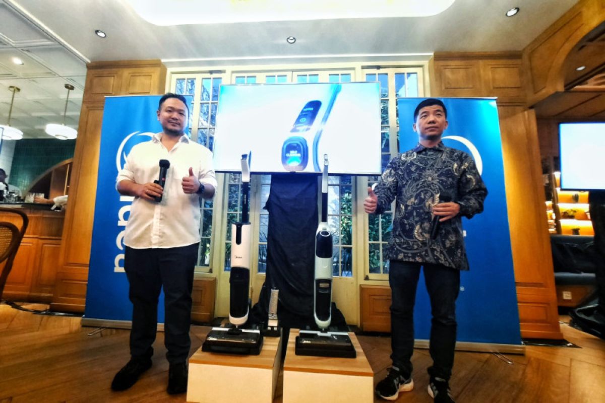 Midea hadir di program penjualan daring 6.6 via produk vacuum cleaner