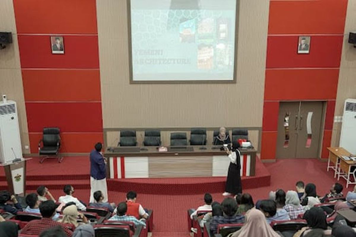 Hasanuddin University Holds Geography Series April, Introducing the Republic of Yemen