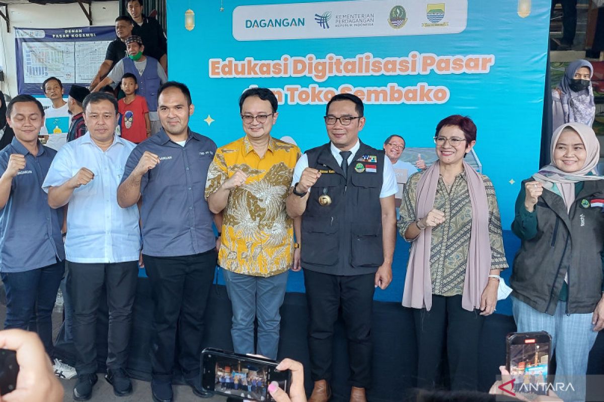 Ridwan Kamil mengaku sedih Wali Kota Bandung terjaring OTT KPK