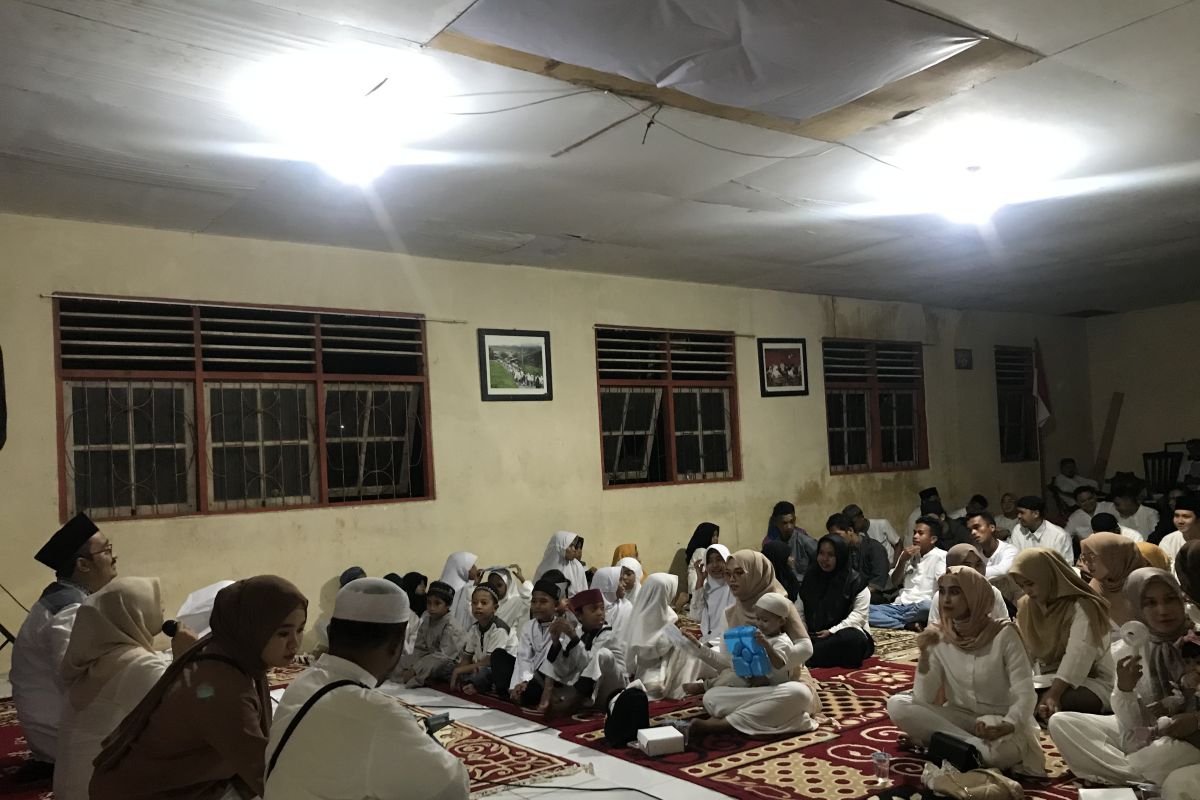 Angkatan 2014 SMA Ambon gelar safari Ramadan di Yayasan Nurul Ikhlas