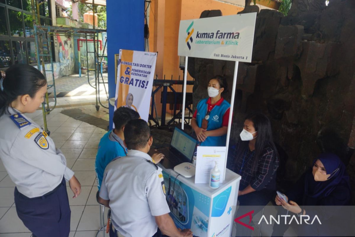 Kimia Farma buka layanan cek kesehatan di Terminal Kampung Rambutan