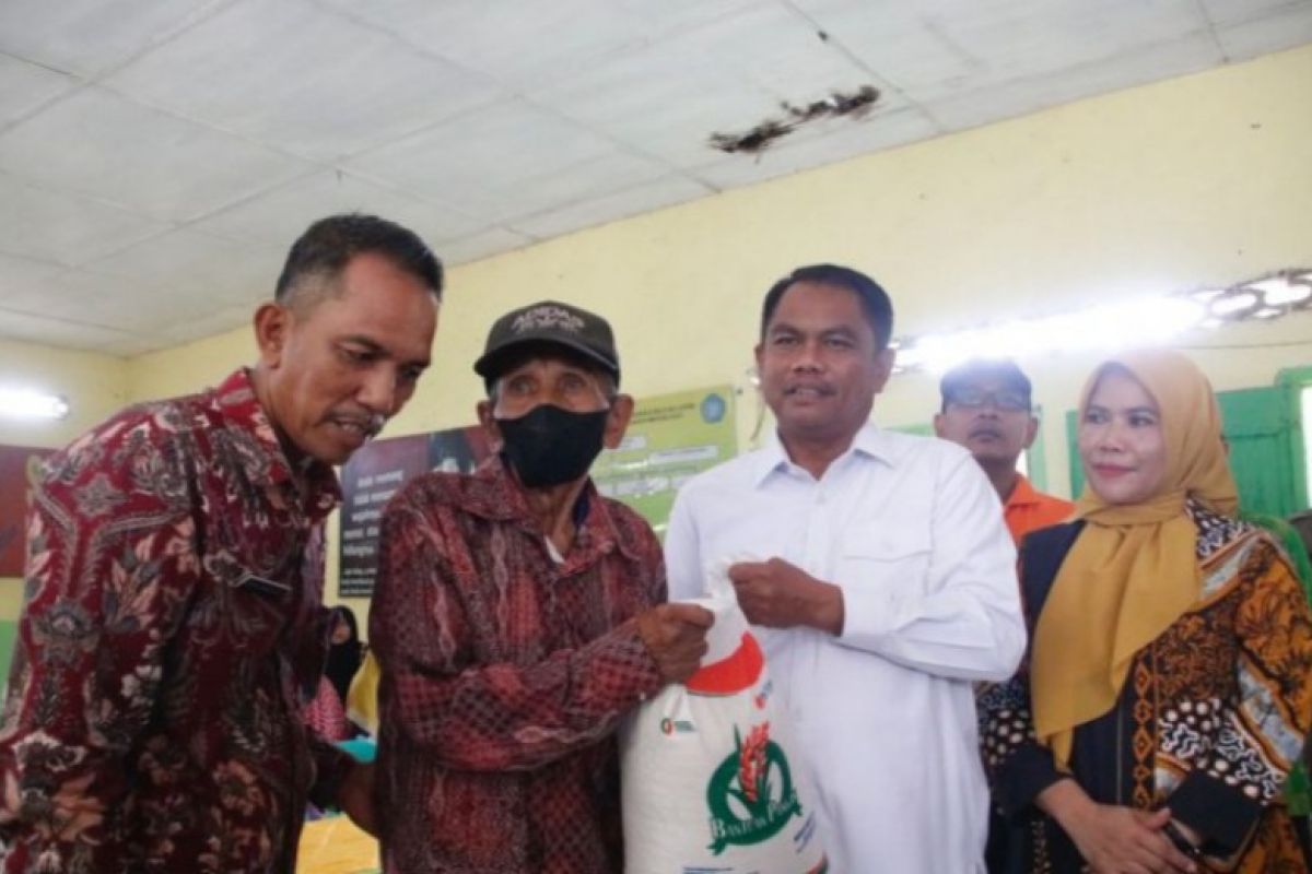 Pemkab Sergai salurkan cadangan pangan di 17 kecamatan
