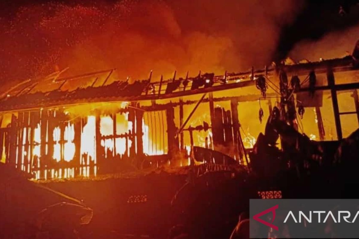Kebakaran menghanguskan bangunan TK di kawasan Depaten Lama Palembang