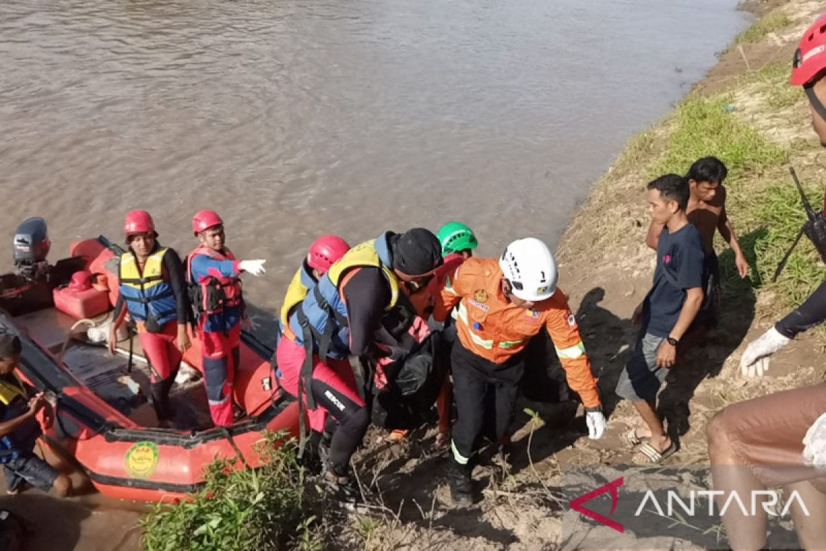 Tim SAR berhasil temukan jasad korban tenggelam di Sungai Lematang Muara Enim