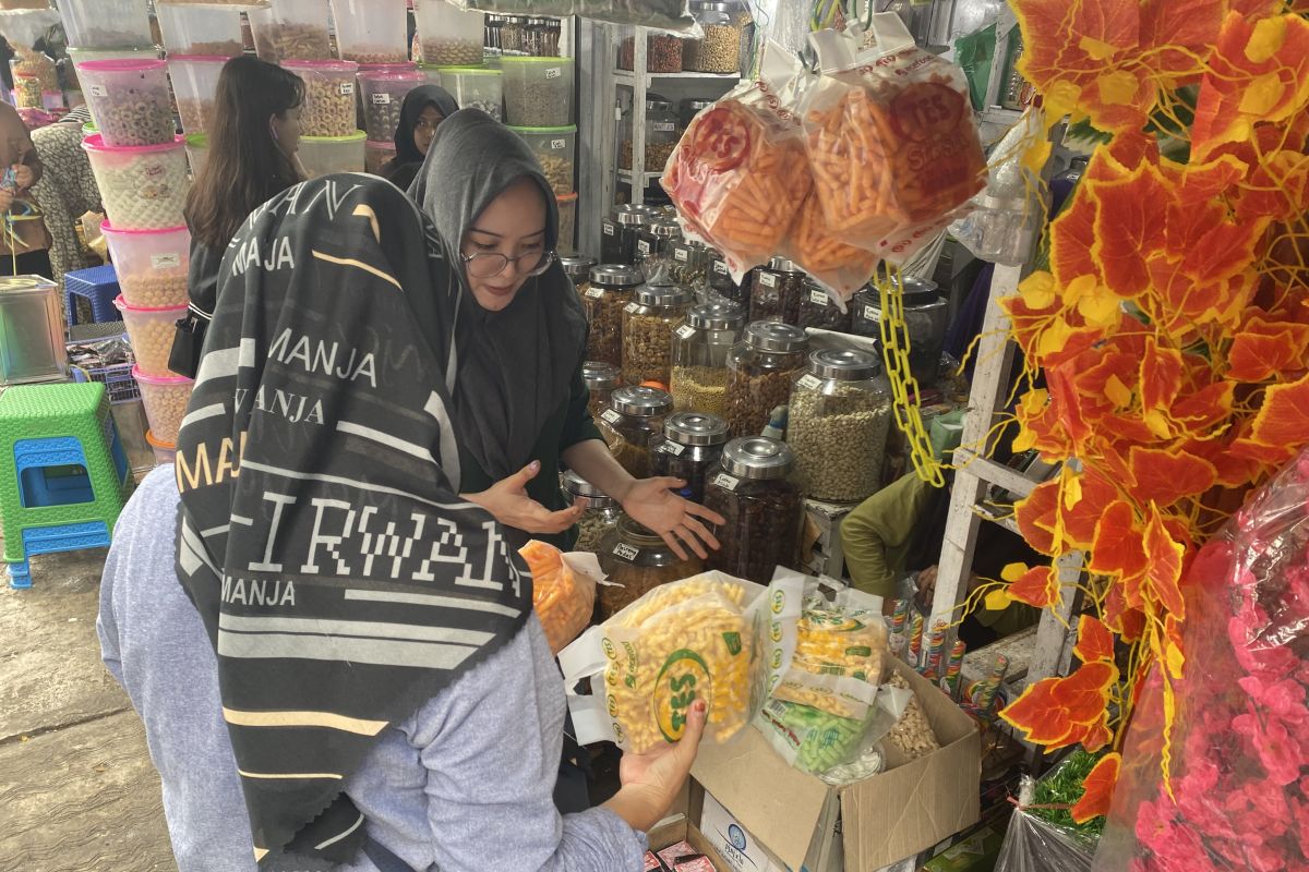 Penjualan kue kering di Banjarmasin meningkat jelang lebaran