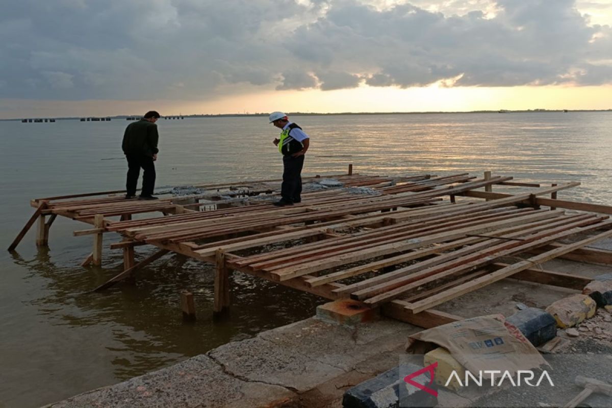 ARUS MUDIK - Dermaga darurat Tanjung Serdang dioperasikan guna layani pemudik
