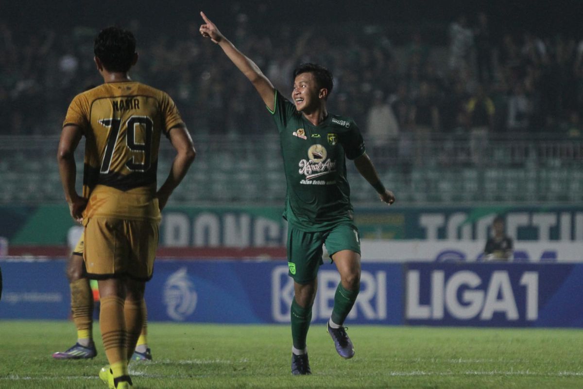 Persebaya menangkan laga terakhir lawan Dewa United 3-0