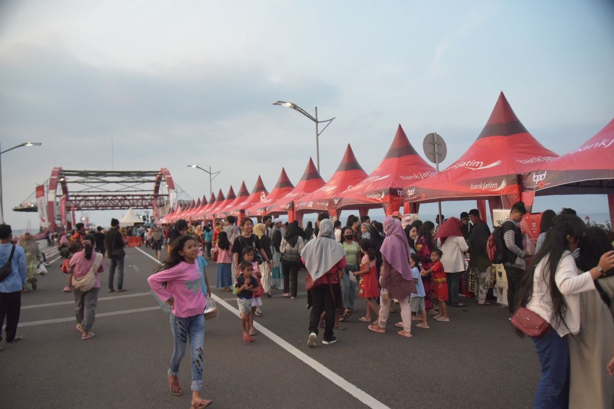 Pemkot Surabaya dan Bank Jatim gerakkan UMKM lewat Festival Ramadhan