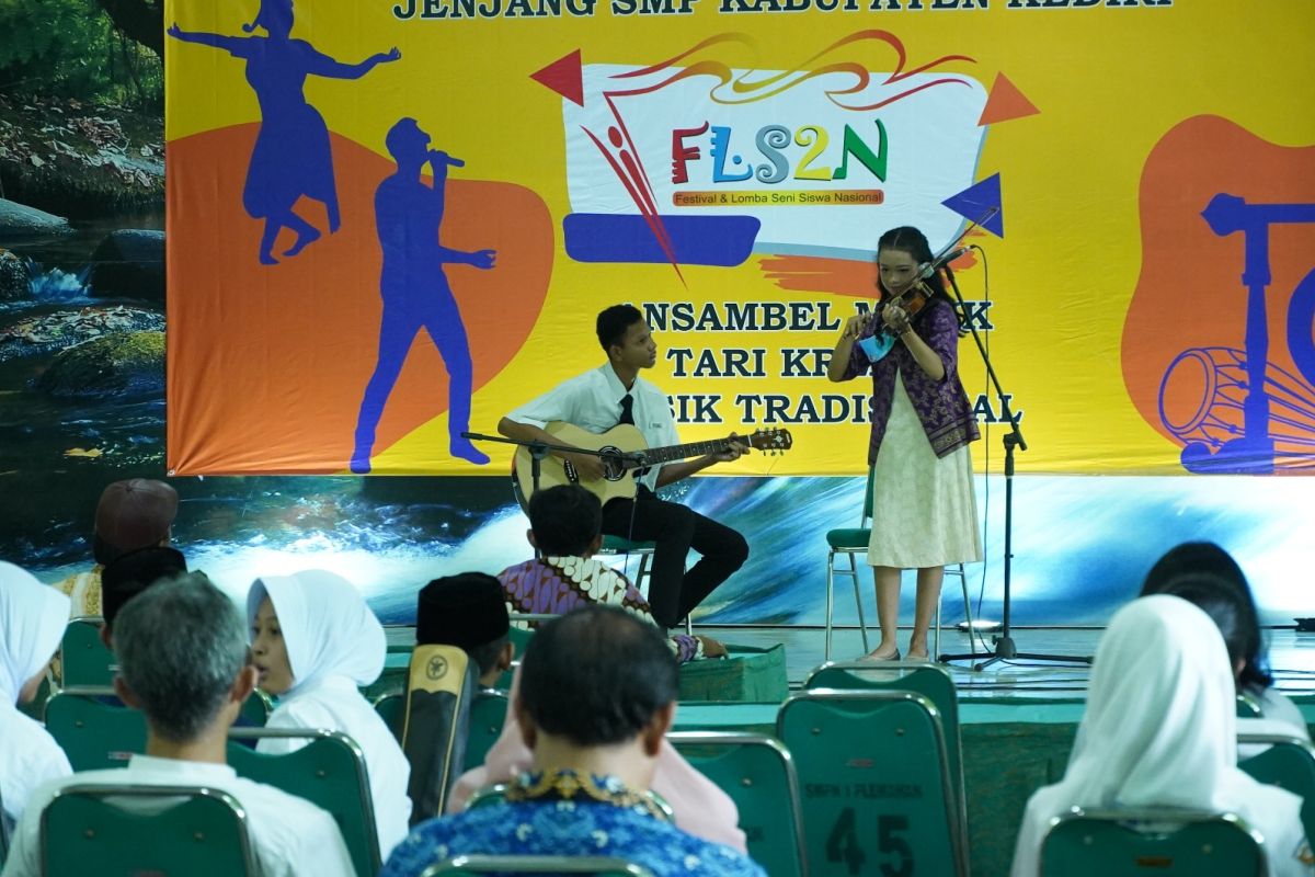 Disdik Kabupaten Kediri gelar festival seni asah bakat anak