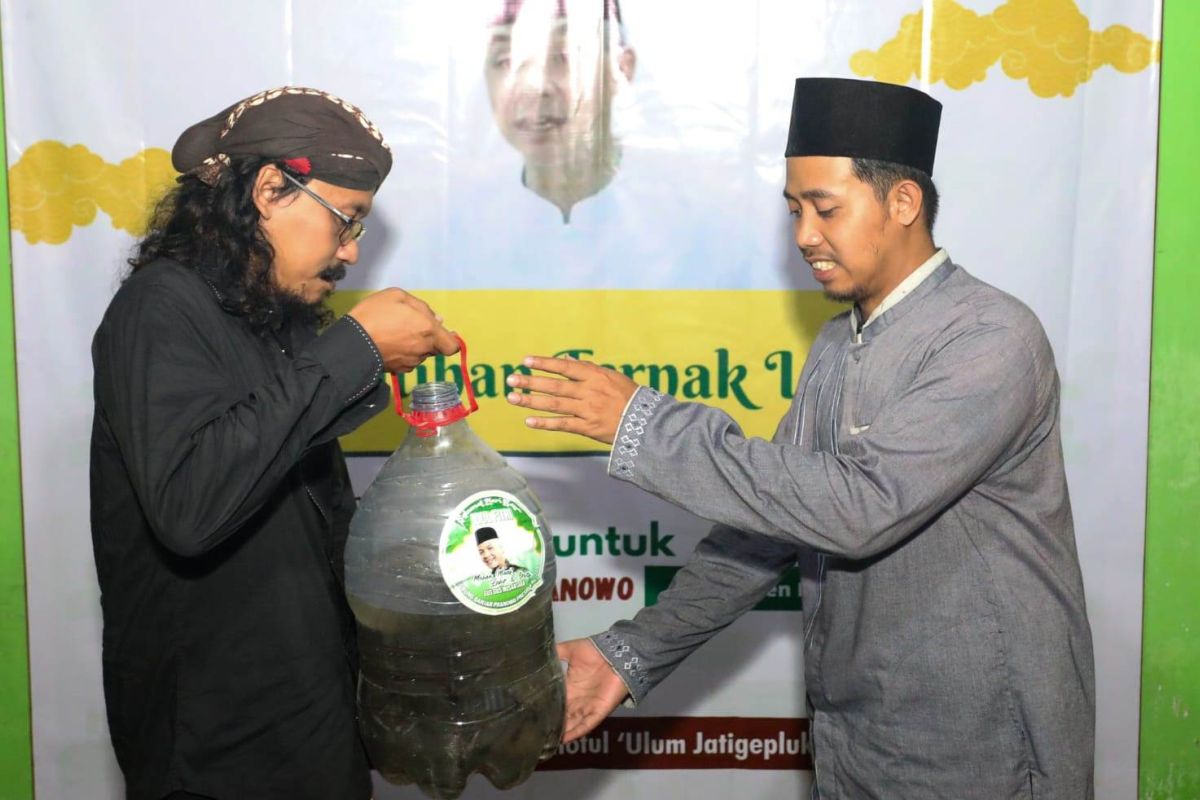 Santri di Trenggalek dilatih beternak lele wujudkan pemberdayaan ekonomi ponpes