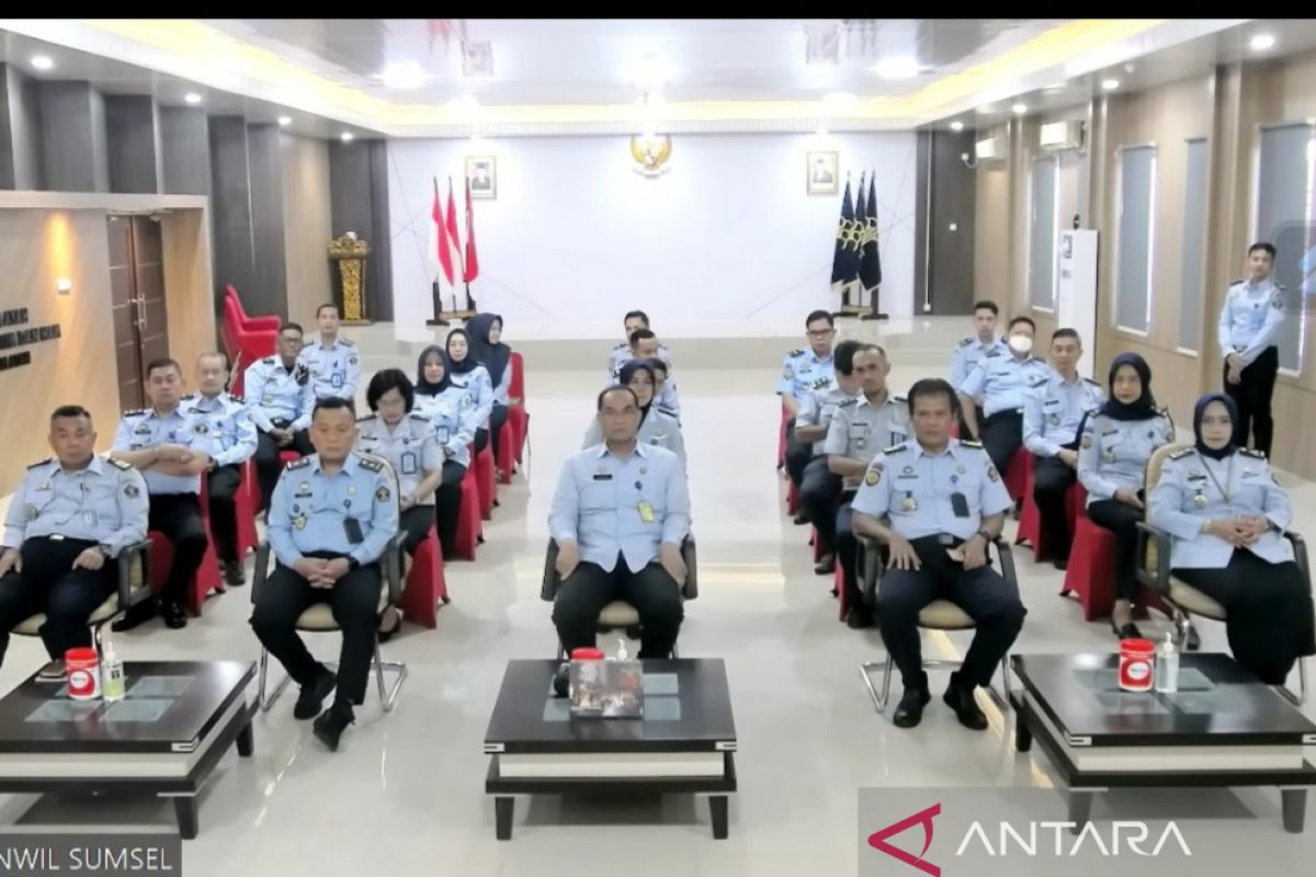 Kakanwil Kemenkumham Sumsel hadiri penyerahan zakat fitrah pegawai ke Baznas