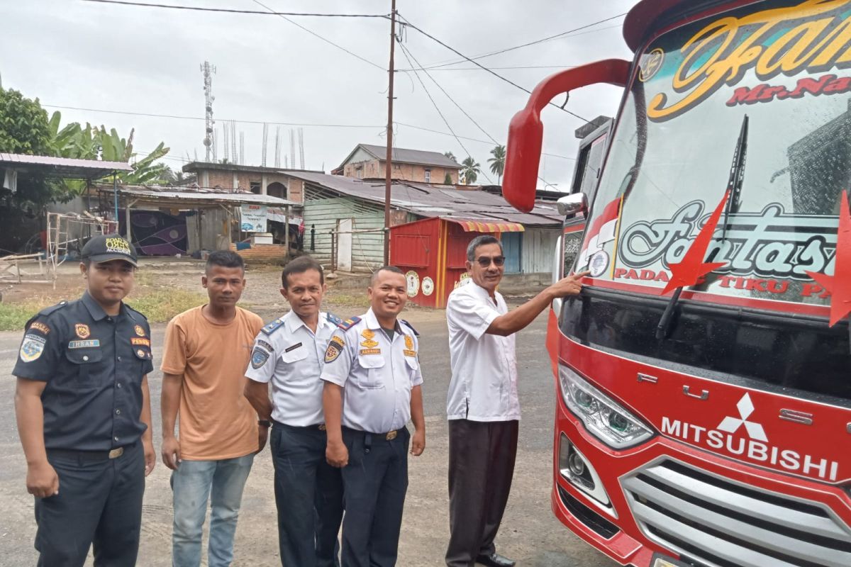 Aktivitas arus mudik di Terminal Simpang Empat mulai meningkat