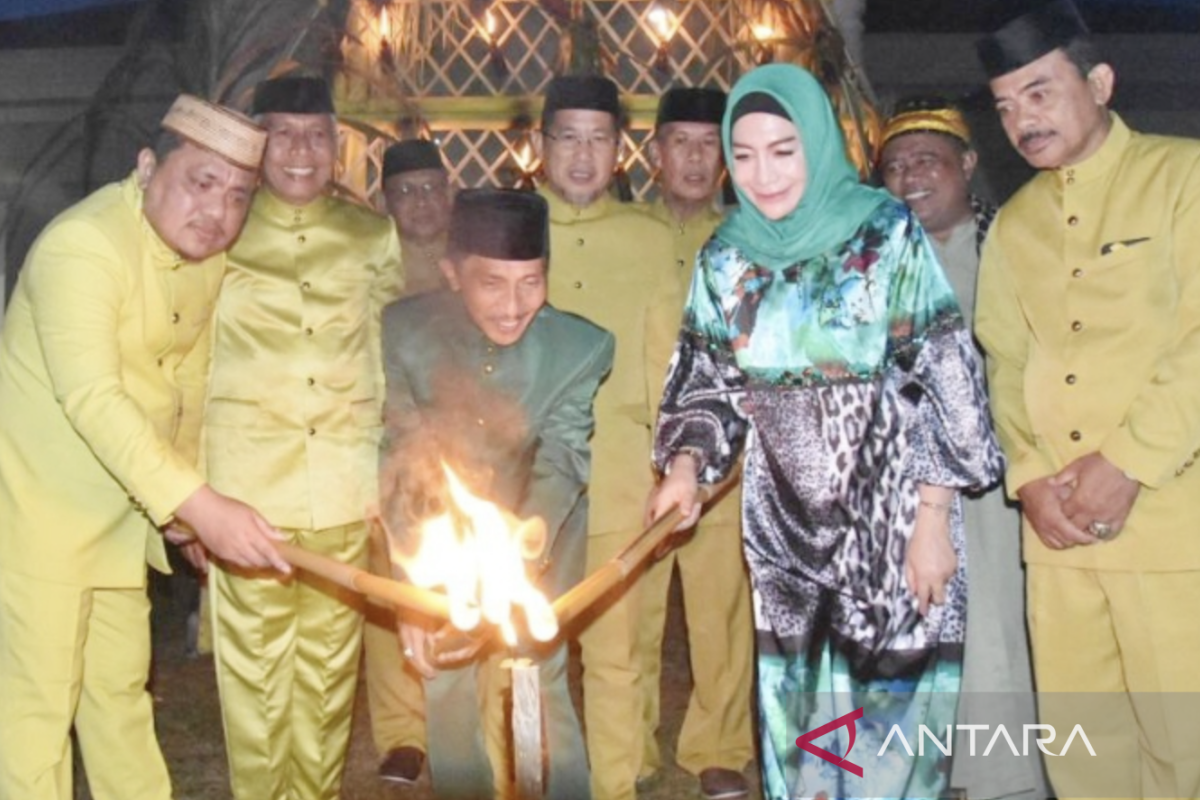 Melihat tradisi Tumbilotohe jelang Lebaran di Gorontalo