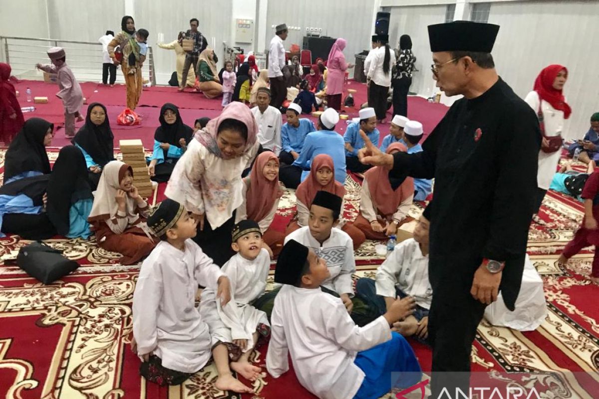 Nuzulul Quran, PDIP Jatim bersama Bamusi dan anak yatim doa bersama