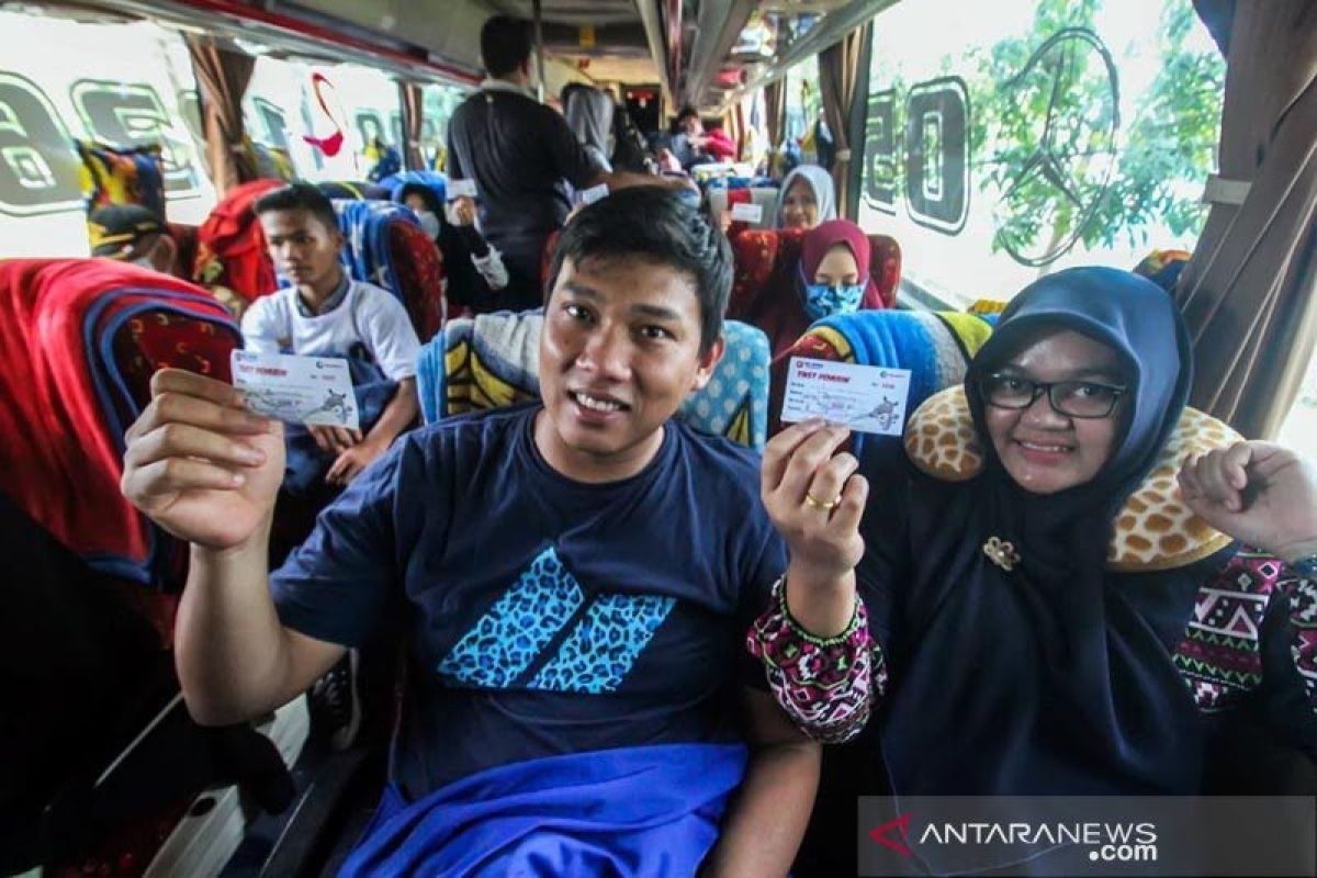 Tiket tuslah bus AKAP mudik Lebaran 2023 terjual habis di Medan