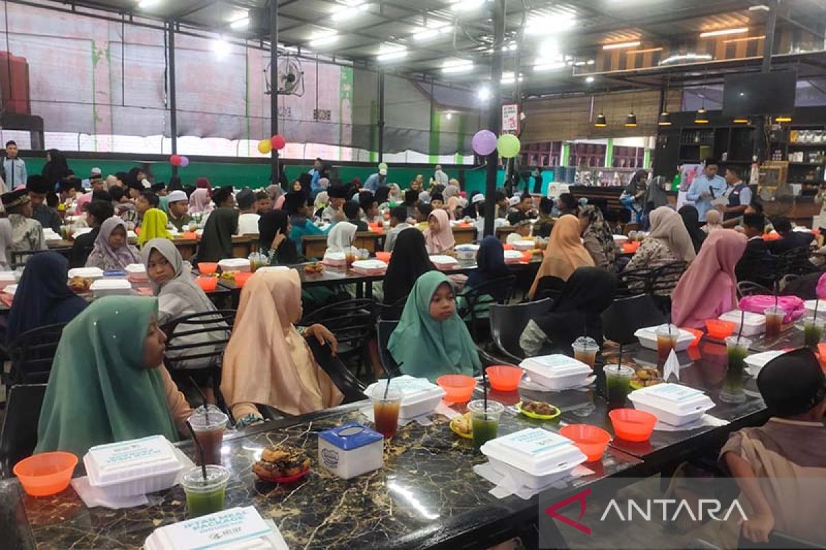 BKPRMI santuni ratusan anak yatim di Aceh Timur