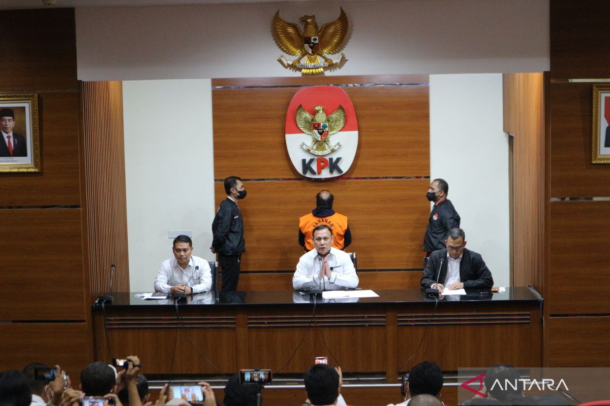 KPK menita aset Bupati Mamteng nonaktif Ricky Ham Pagawak senilai Rp10 miliar