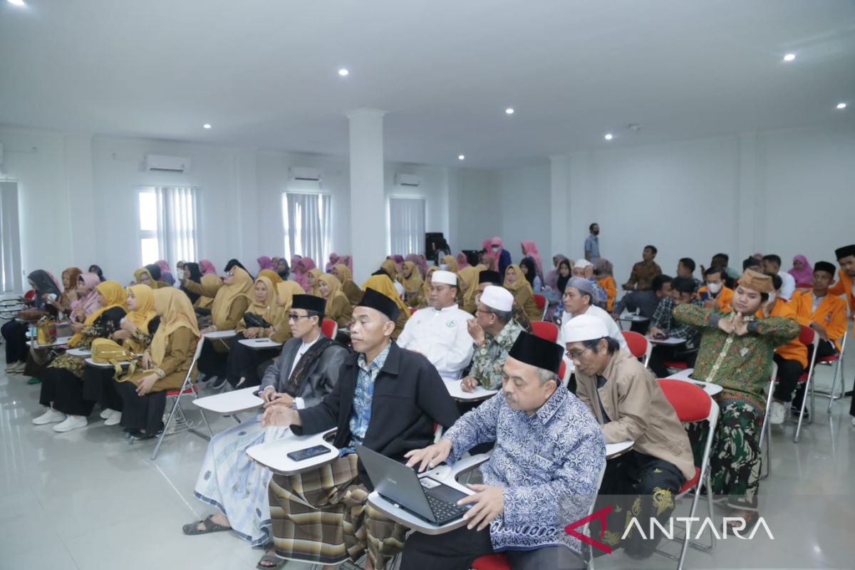 Gelar Seminar, FAI Universitas Primagraha MoU dengan Berbagai Lembaga