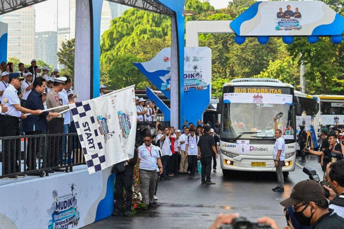 SIG berangkatkan 600 peserta mudik gratis ke Jateng dan Jatim