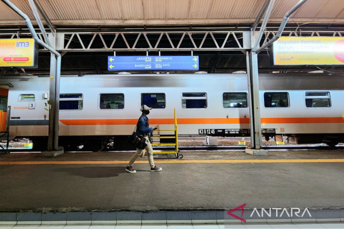 93.731 penumpang sudah tiba di berbagai stasiun di Daop Semarang