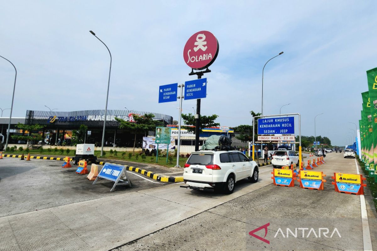 Masjid rest area KM 379A Tol Semarang-Batang gelar Shalat Id Sabtu