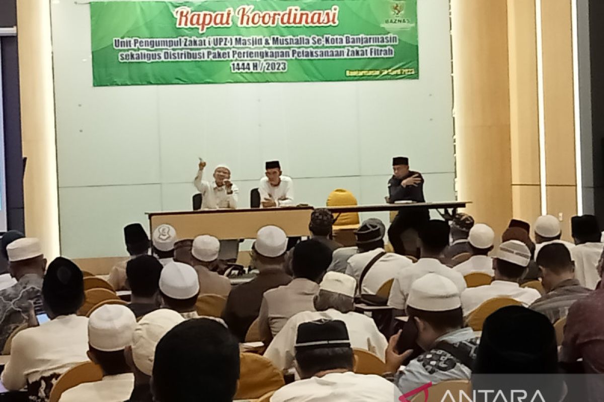 Baznas Banjarmasin beri SK 120 UPZ mesjid/mushola pengumpul zakat fitrah