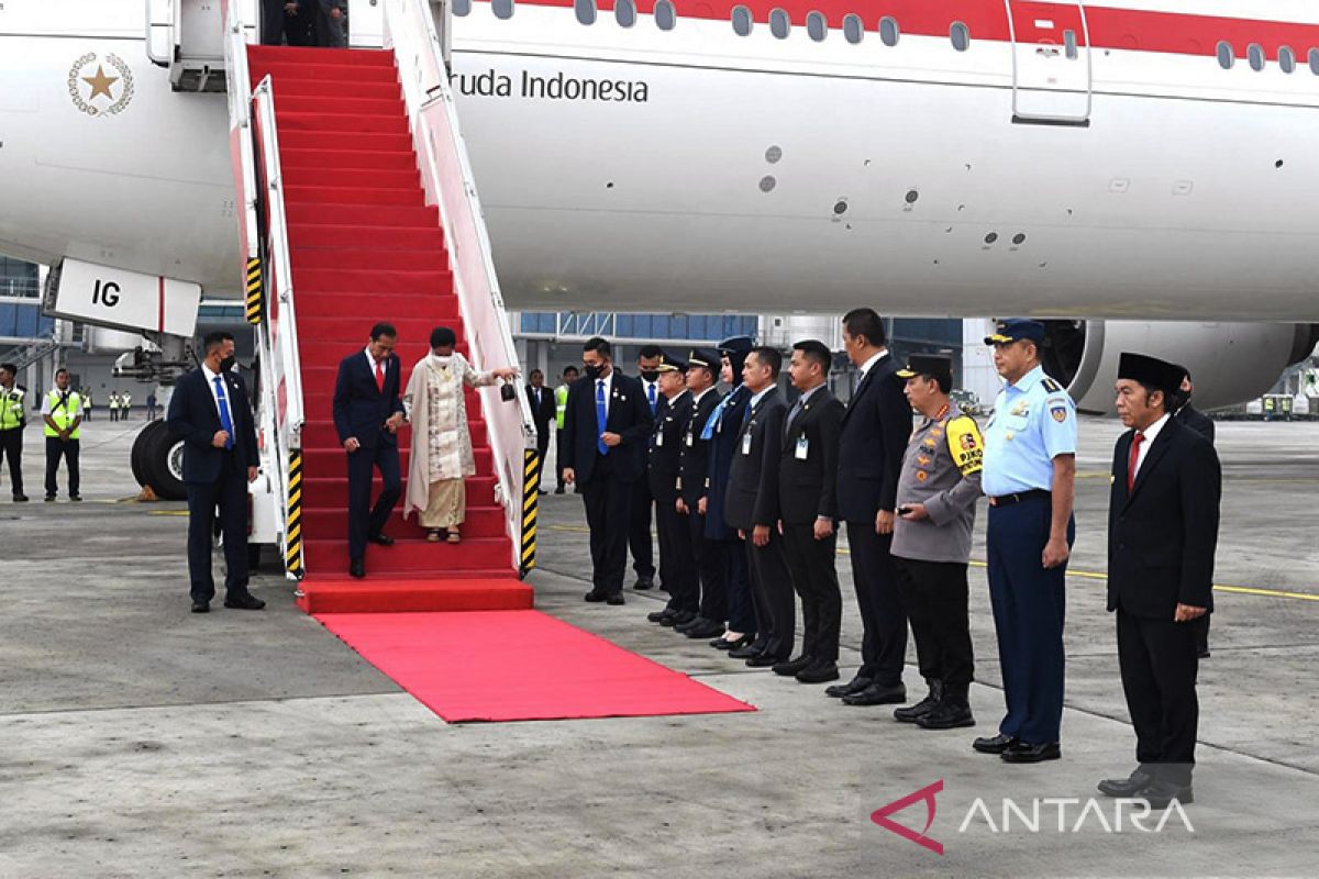 Jokowi tiba di Tanah Air usai kunjungan ke Hannover
