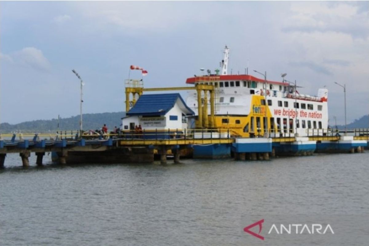 ARUS MUDIK - Kepala ASDP:  Kuota pelayaran tujuan Sulawesi masih tersedia