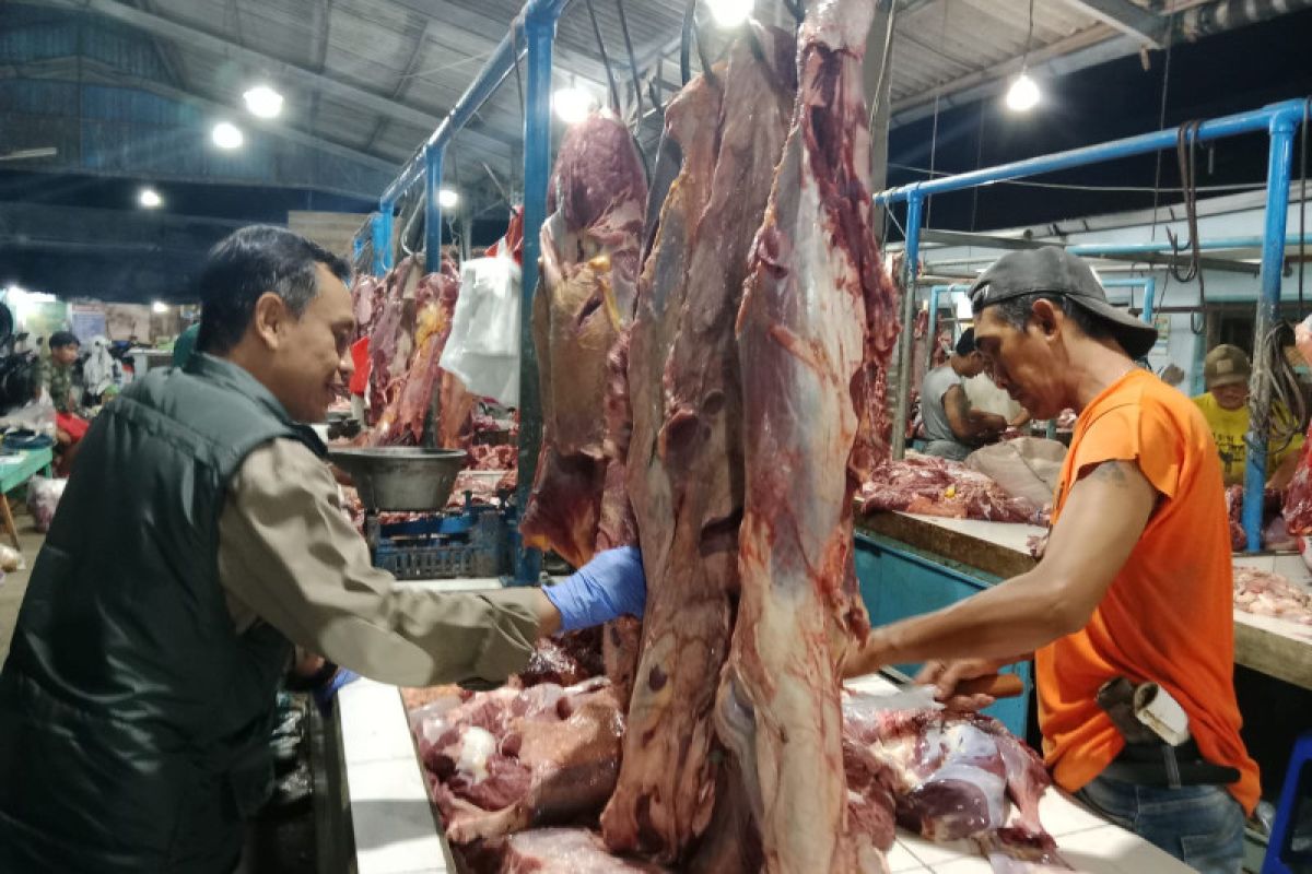 Permintaan daging sapi di Banyuwangi meningkat dua kali lipat