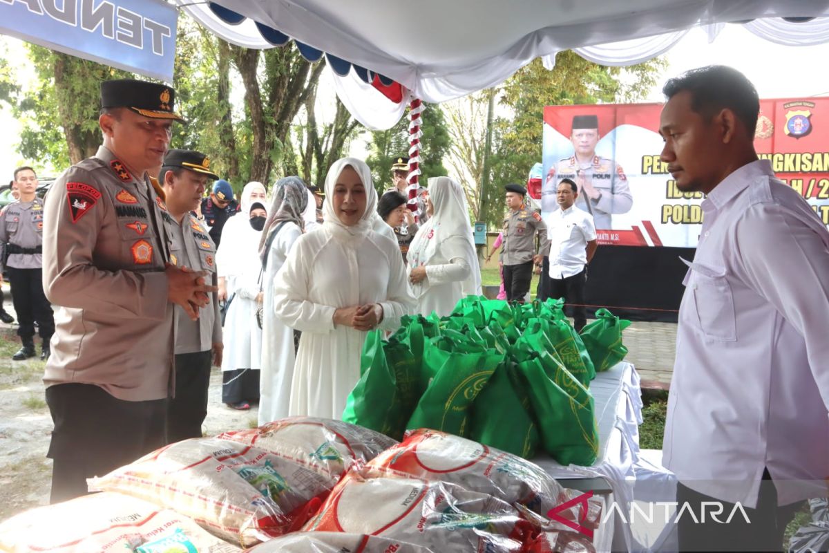 H-5 Lebaran Polda Kalteng gelar bazar murah ke masyarakat