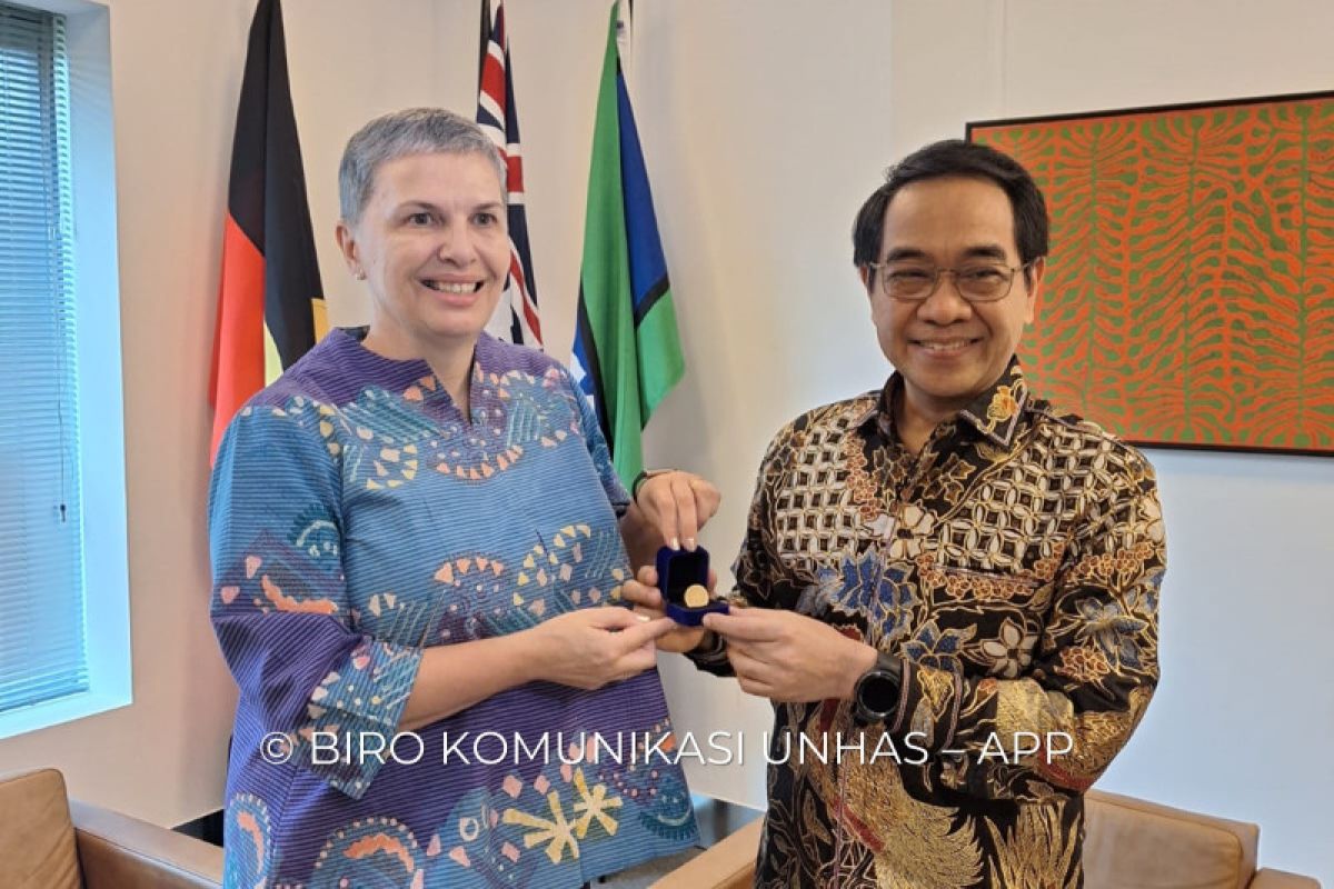 Unhas, Australian ambassador discuss cooperation between both nations