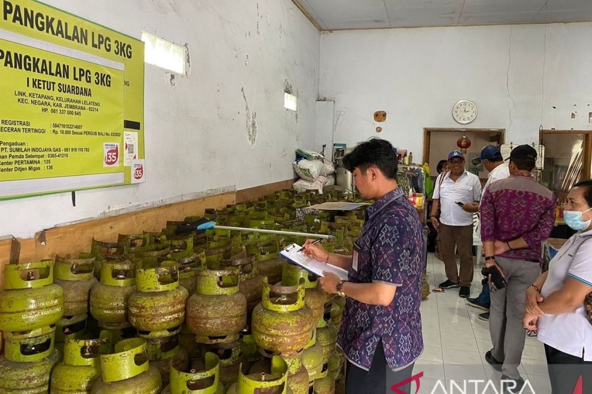 Pertamina tambah stok elpiji di Bali hingga 15 persen libur Lebaran