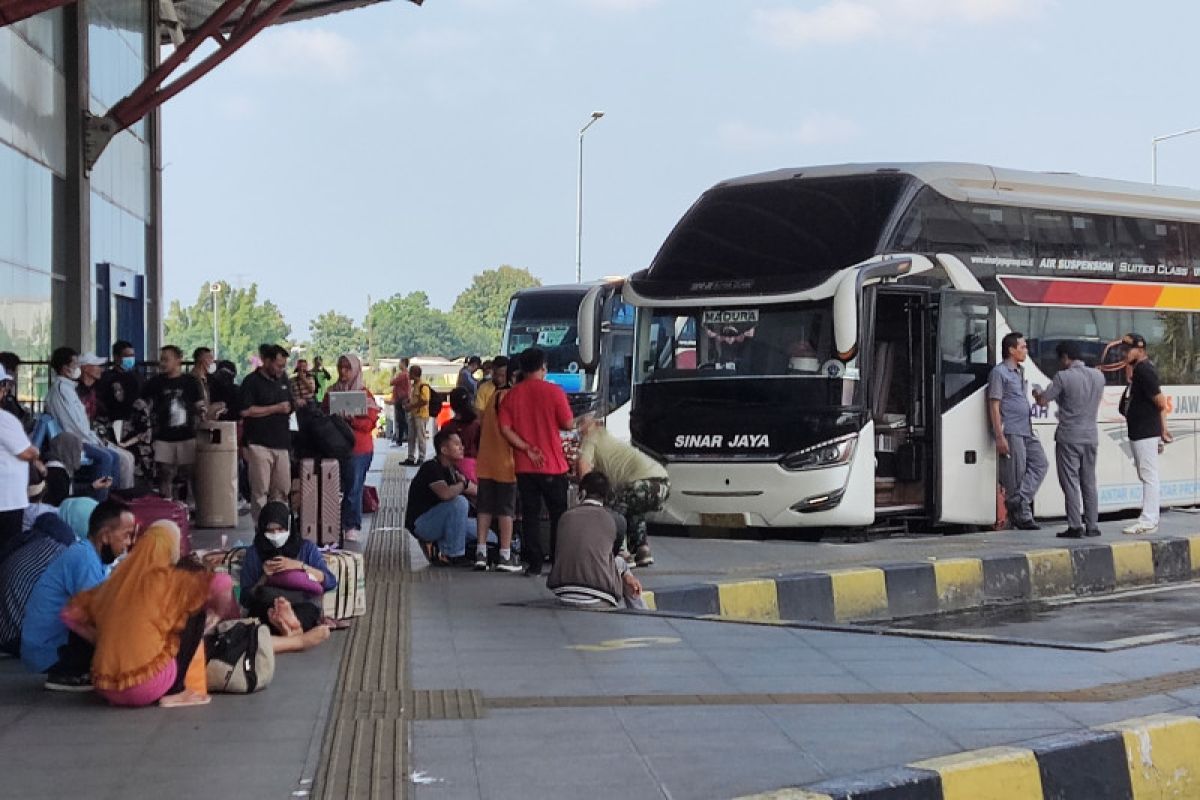 Terminal Pulo Gebang pastikan supir bus sehat dan layak mengemudi