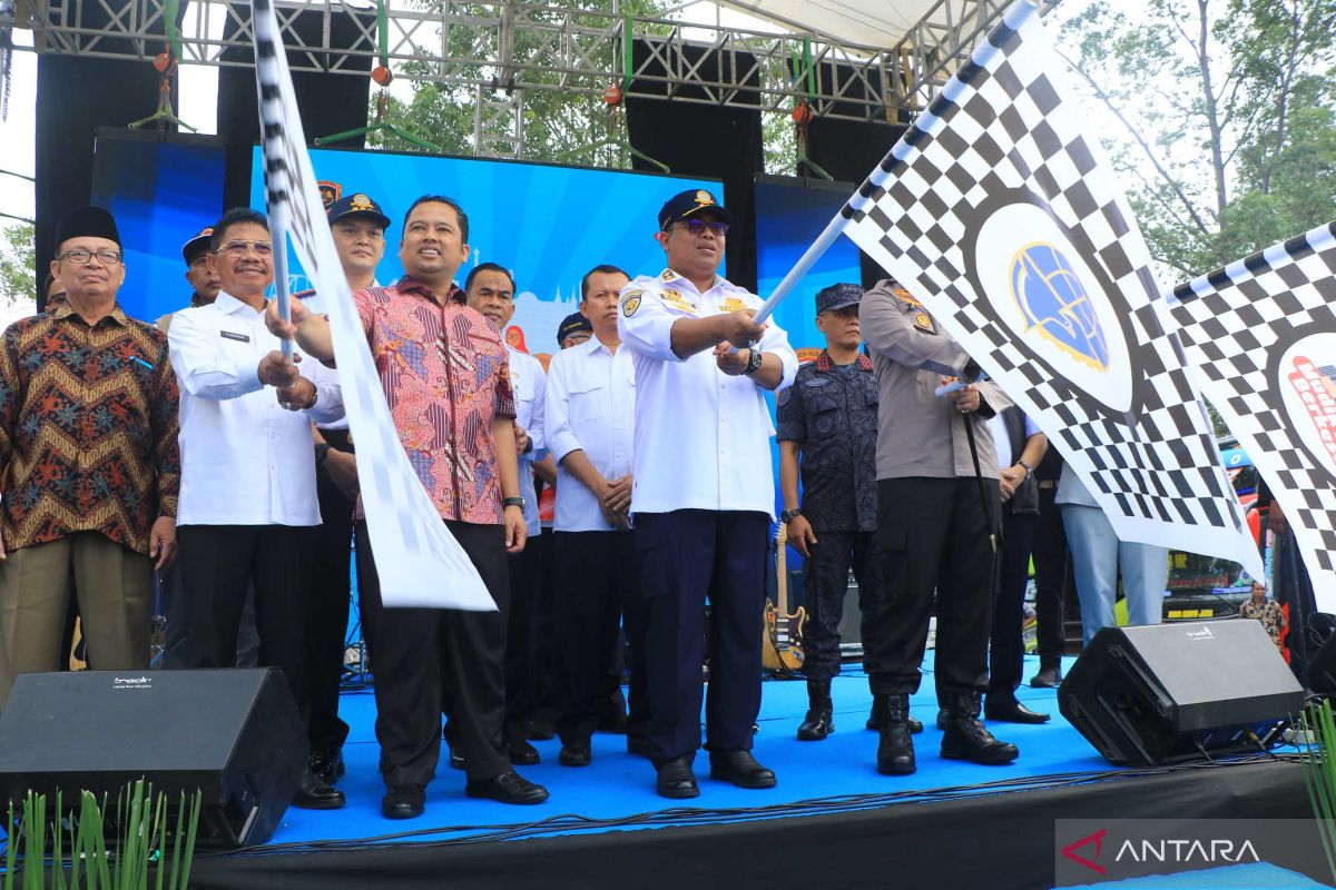 ARUS MUDIK - Ribuan warga kota Tangerang manfaatkan program mudik gratis Kemenhub