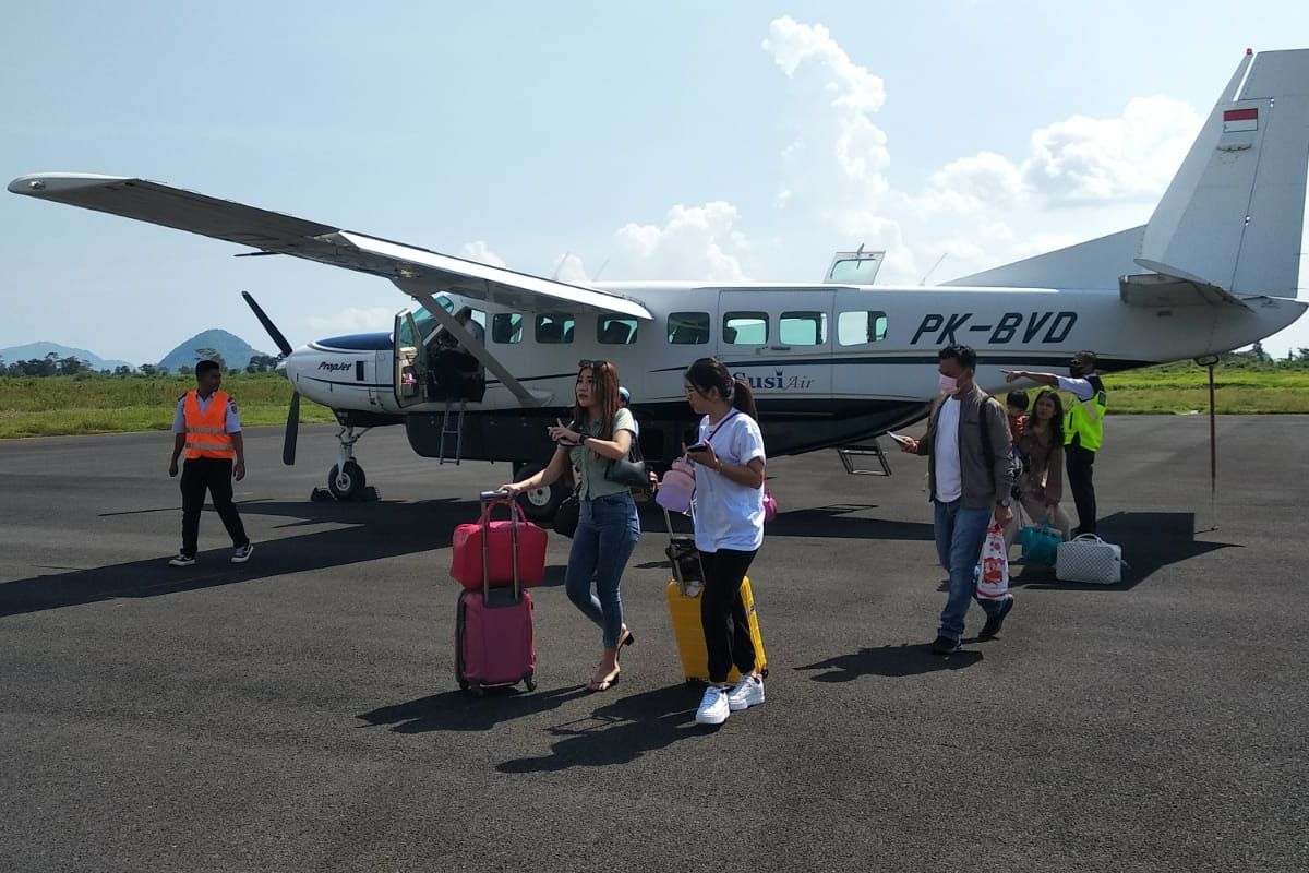 Jumlah penumpang di Bandara Notohadinegoro meningkat jelang Lebaran