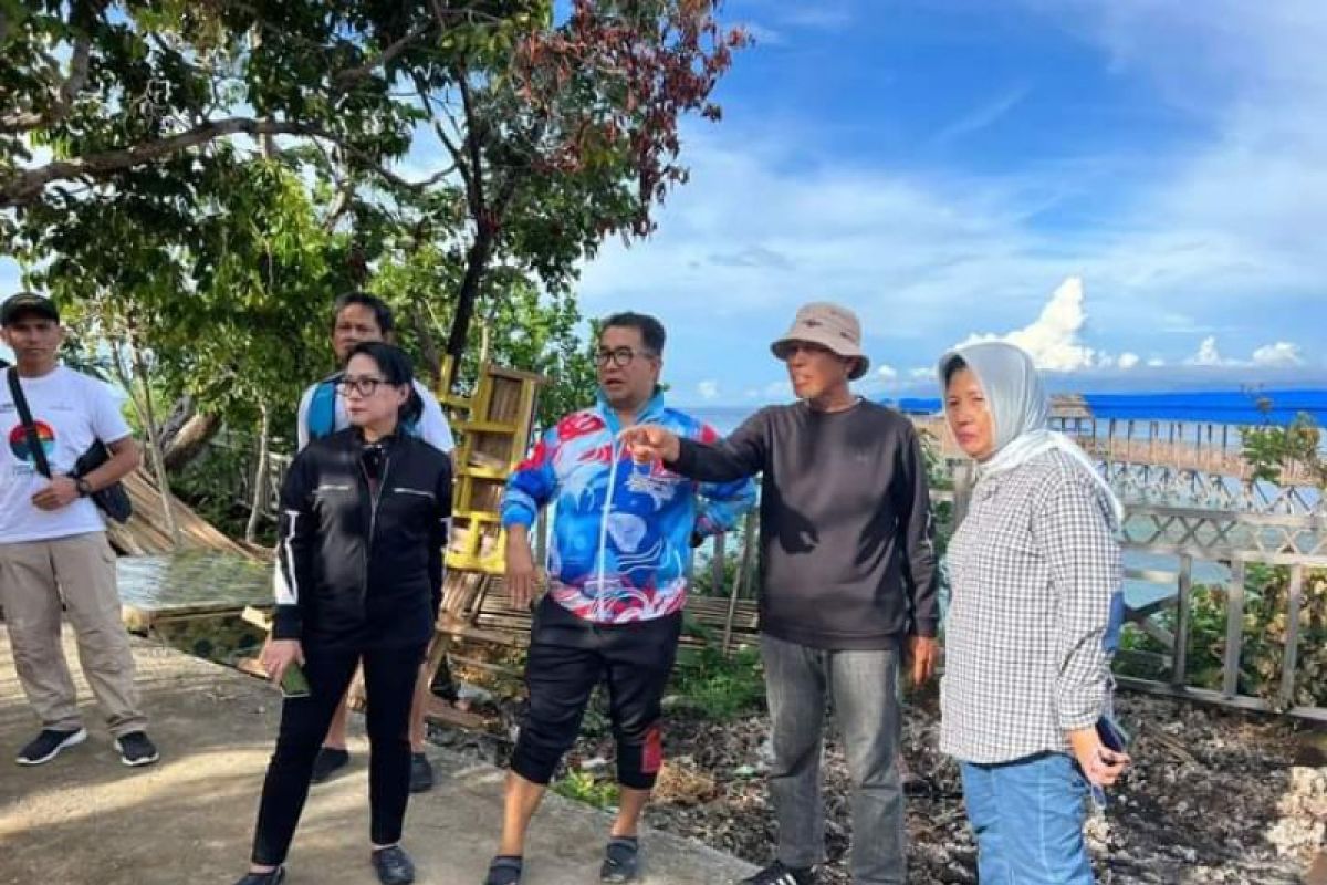 Gubernur gandeng TNI kembangkan wisata Pulau Karampuang