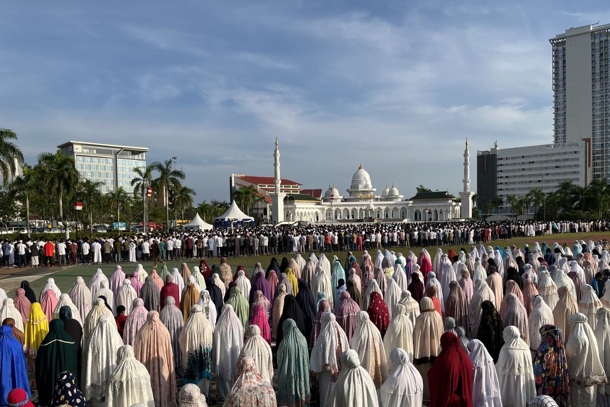 Pemkot Batam pusatkan shalat id di Masjid Sultan Mahmud Riayat Syah