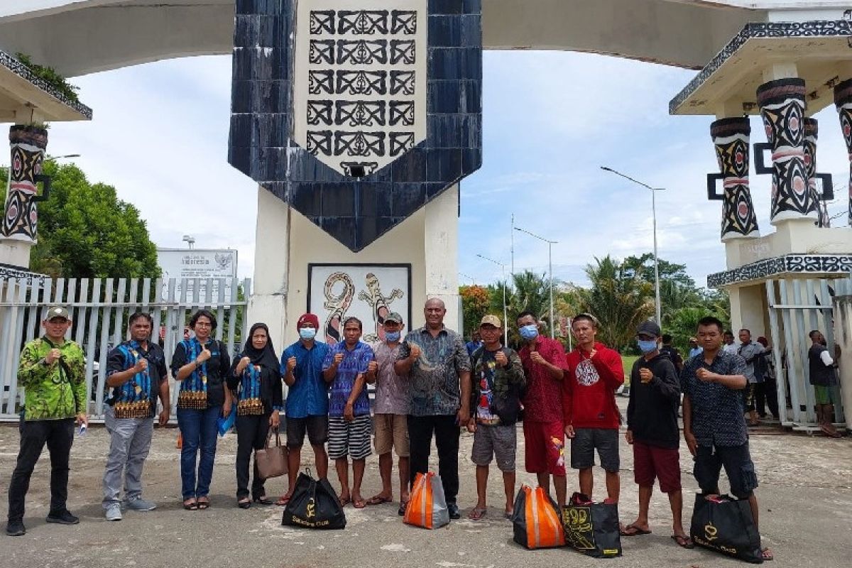 Delapan nelayan asal Merauke dipulangkan dari PNG usai menjalani hukuman