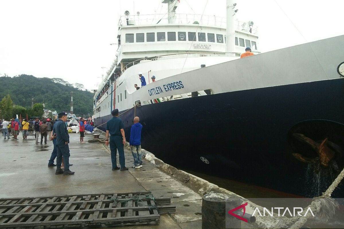 Pelabuhan Samarinda berangkatkan 2.353 pemudik tujuan Pare-Pare