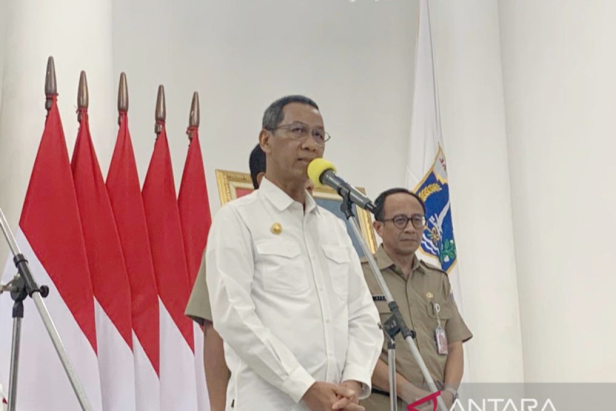 Anggota DPRD DKI yakin Heru bongkar trotoar Simpang Santa berdasarkan kajian