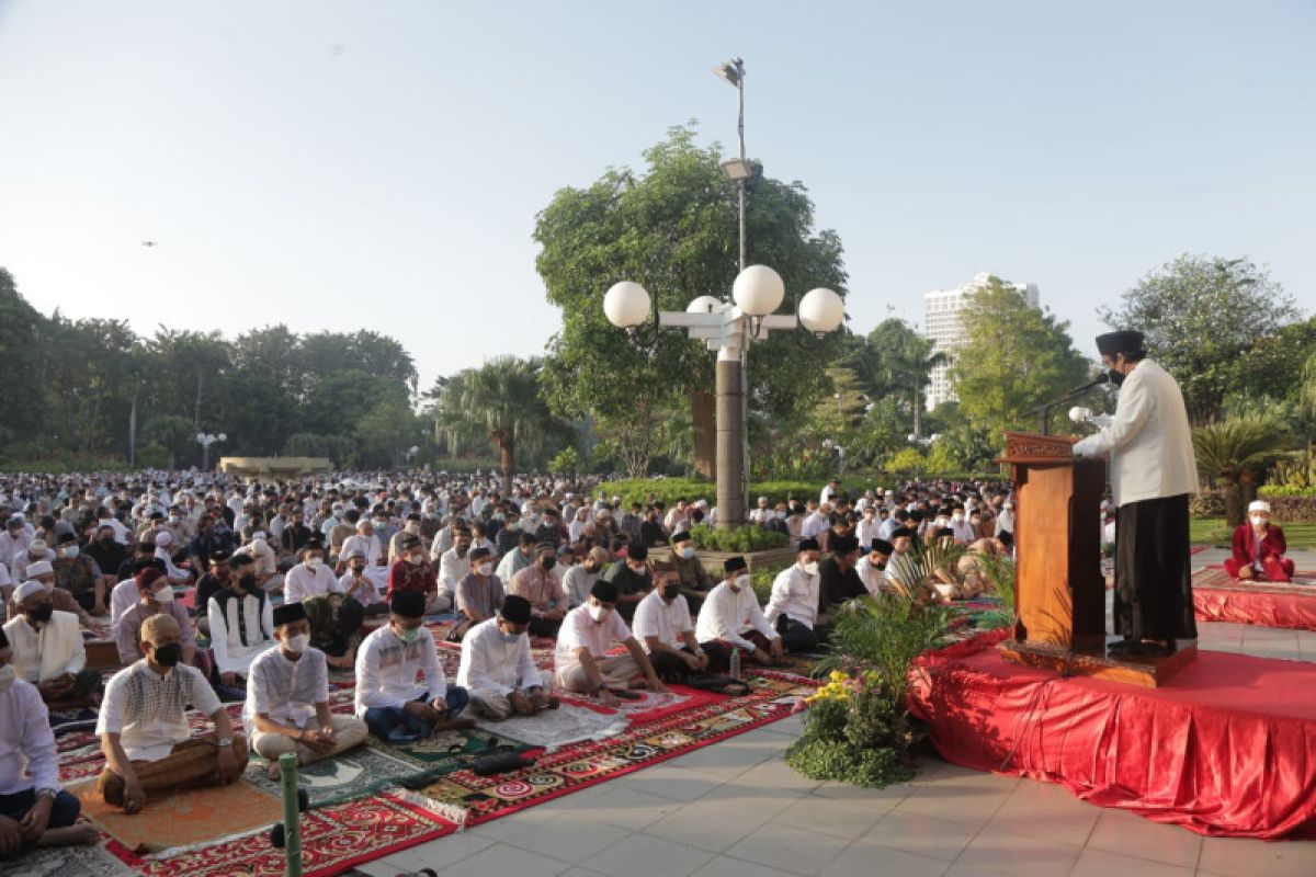 Shalat Id di Taman Surya Surabaya tunggu keputusan sidang isbat