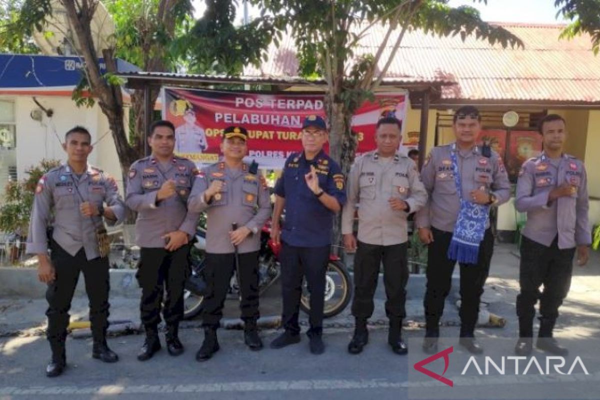 Kapolres Kupang pantau pos pengamanan arus mudik 2023